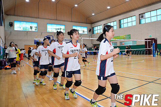 S180727YW512.jpg