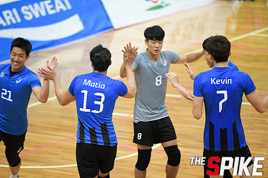S180727yYW88.jpg