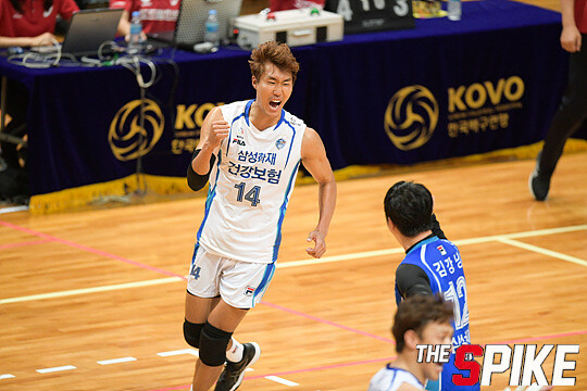S180727yYW63.jpg