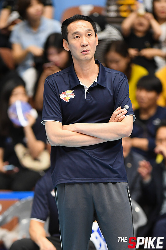 S180909YW398.jpg
