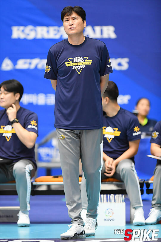 S180909YW396.jpg