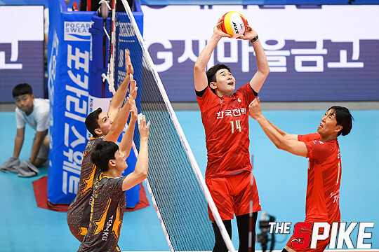 S180909YW369.jpg