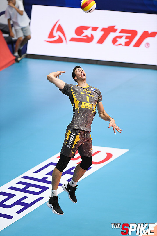 S180909YW361.jpg