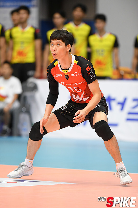 S180909YW6147.jpg