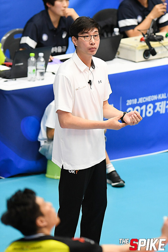 S180909YW6111.jpg