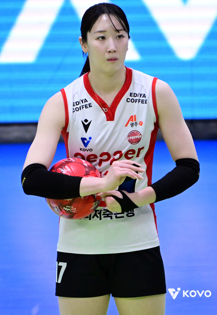 '복귀 시점 미정' 페...