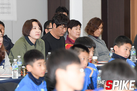 S171201YW123.jpg