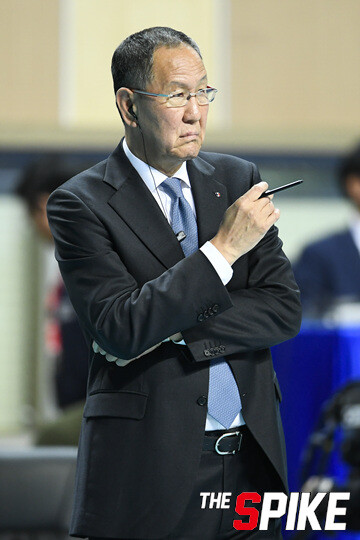 YYW6325.jpg
