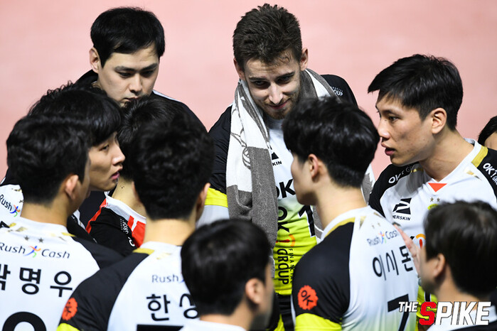 YYW_8925.jpg