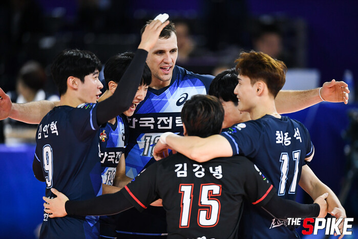 YYW_0714.jpg