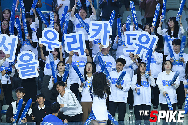 YYW_8913.jpg