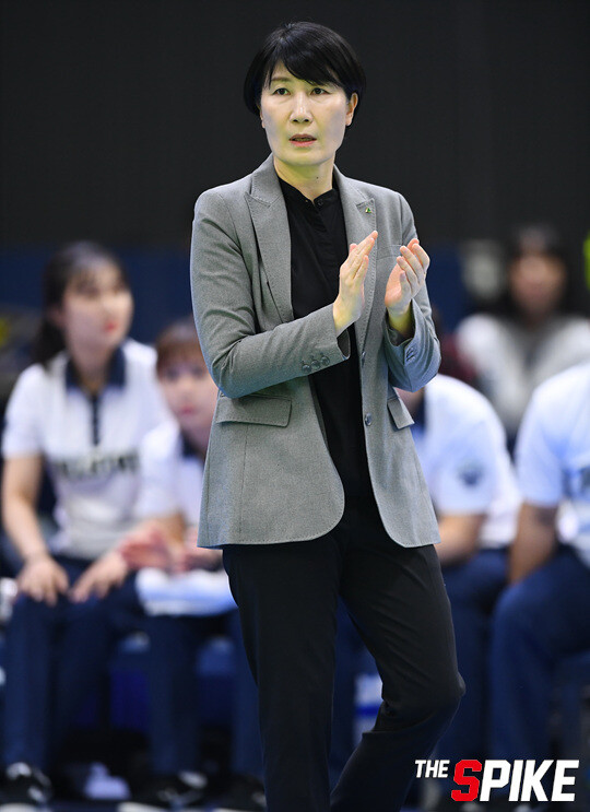MBJ_4319_1.jpg