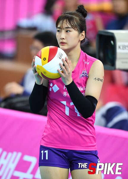 MBJ_7616_1.jpg
