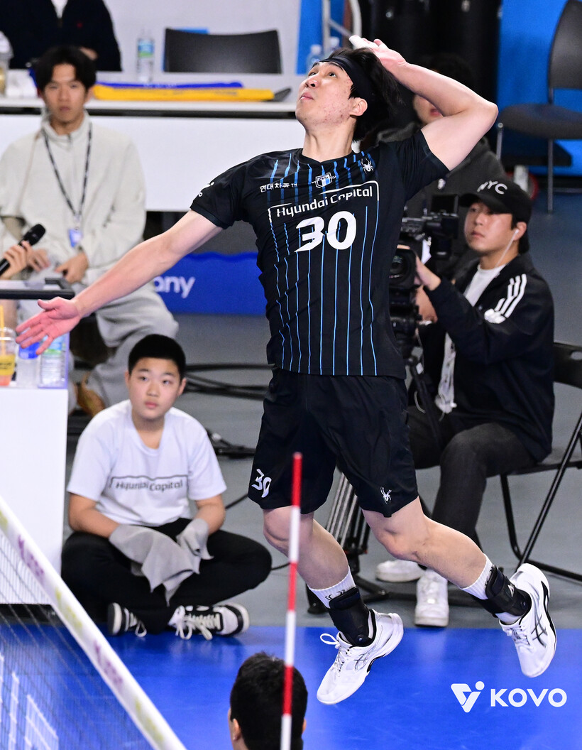 블랑 현대캐피탈 감독 "신호진 자신감 가져야"