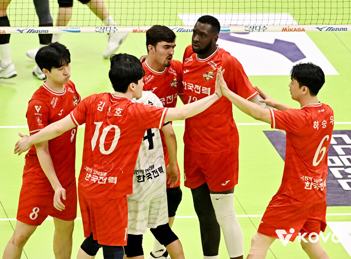 한국전력, 대한항공 상대 시즌 첫승 올릴까 정지석 출전 여부도 변수